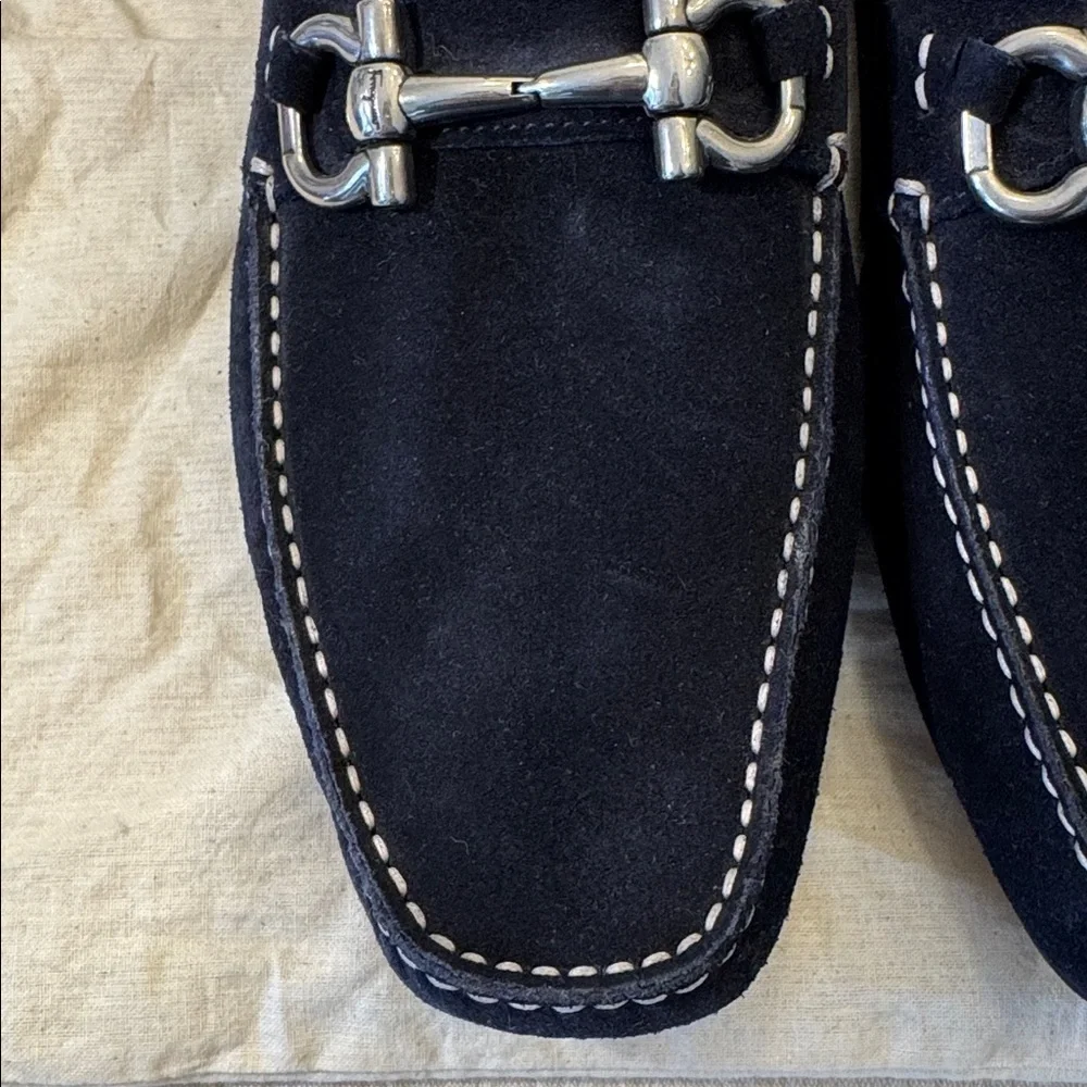 Salvatore Ferragamo Men's Dark Blue Suede Loafers, sz 12 - Picture 4 of 13